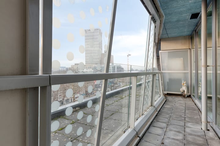 Photo 13 of Kruisplein 604