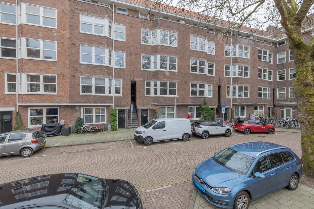 Foto 1 van Pieter van der Doesstraat 42-2