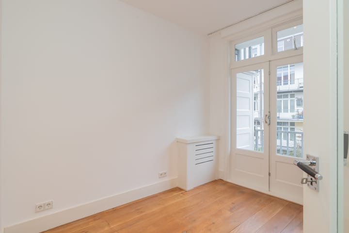 Foto 11 van Pieter van der Doesstraat 42-2