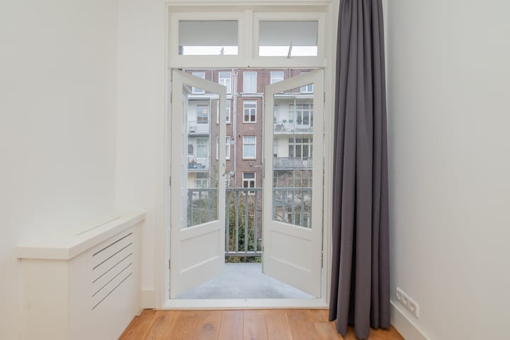 Foto 29 van Pieter van der Doesstraat 42-2