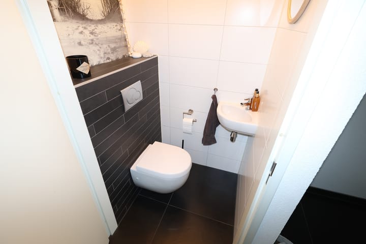 Foto 13 van Esrand 64