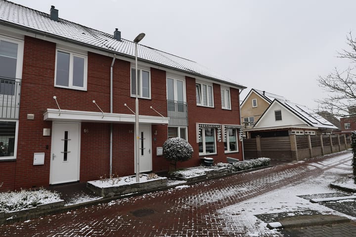 Foto 30 van Esrand 64