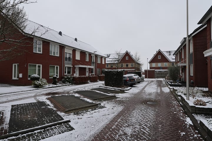 Foto 33 van Esrand 64