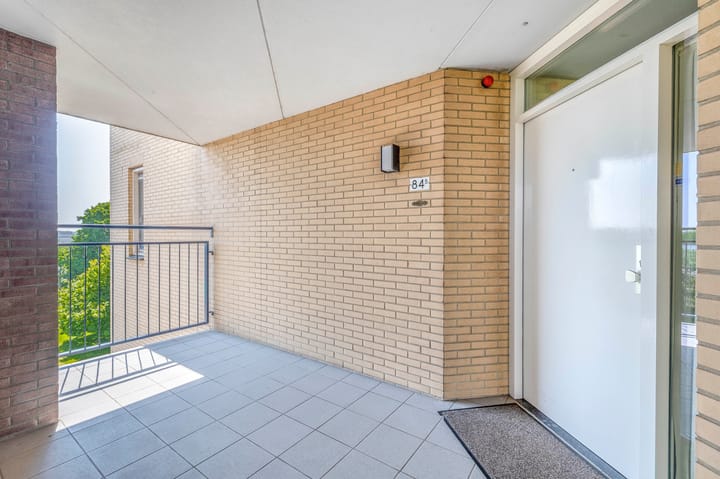 Photo 4 of Westeinde 84-B