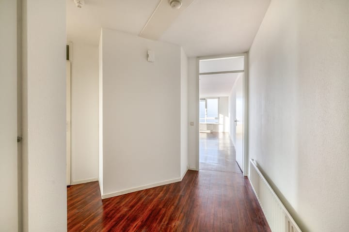 Photo 5 of Westeinde 84-B