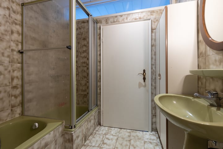 Foto 16 van Hovenstraat 57