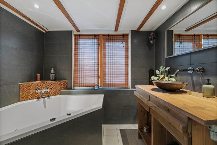 Foto 17 van Rielerweg 79