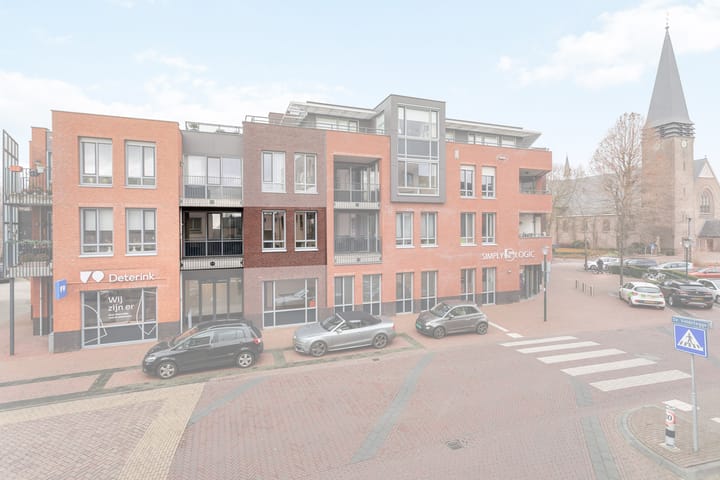 Photo 2 of De Aanleg 102