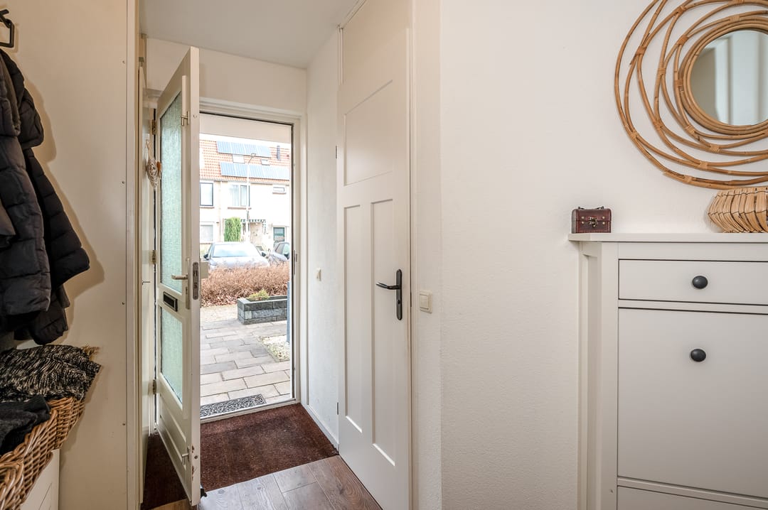 Photo 8 of Gentiaan 44