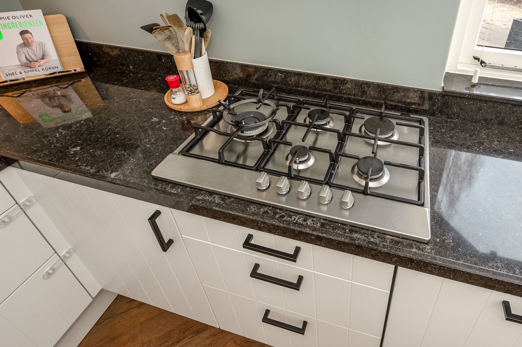 Photo 12 of Gentiaan 44