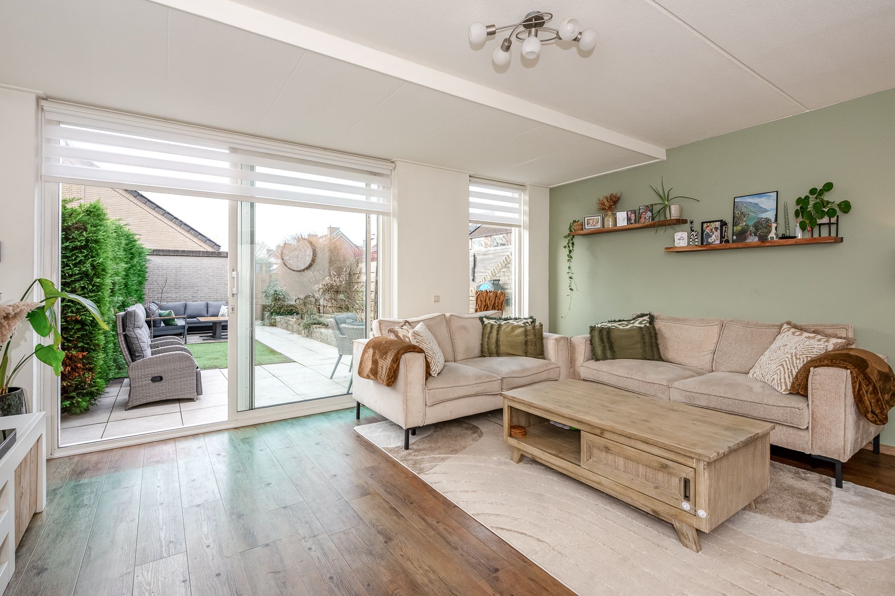 Photo 18 of Gentiaan 44