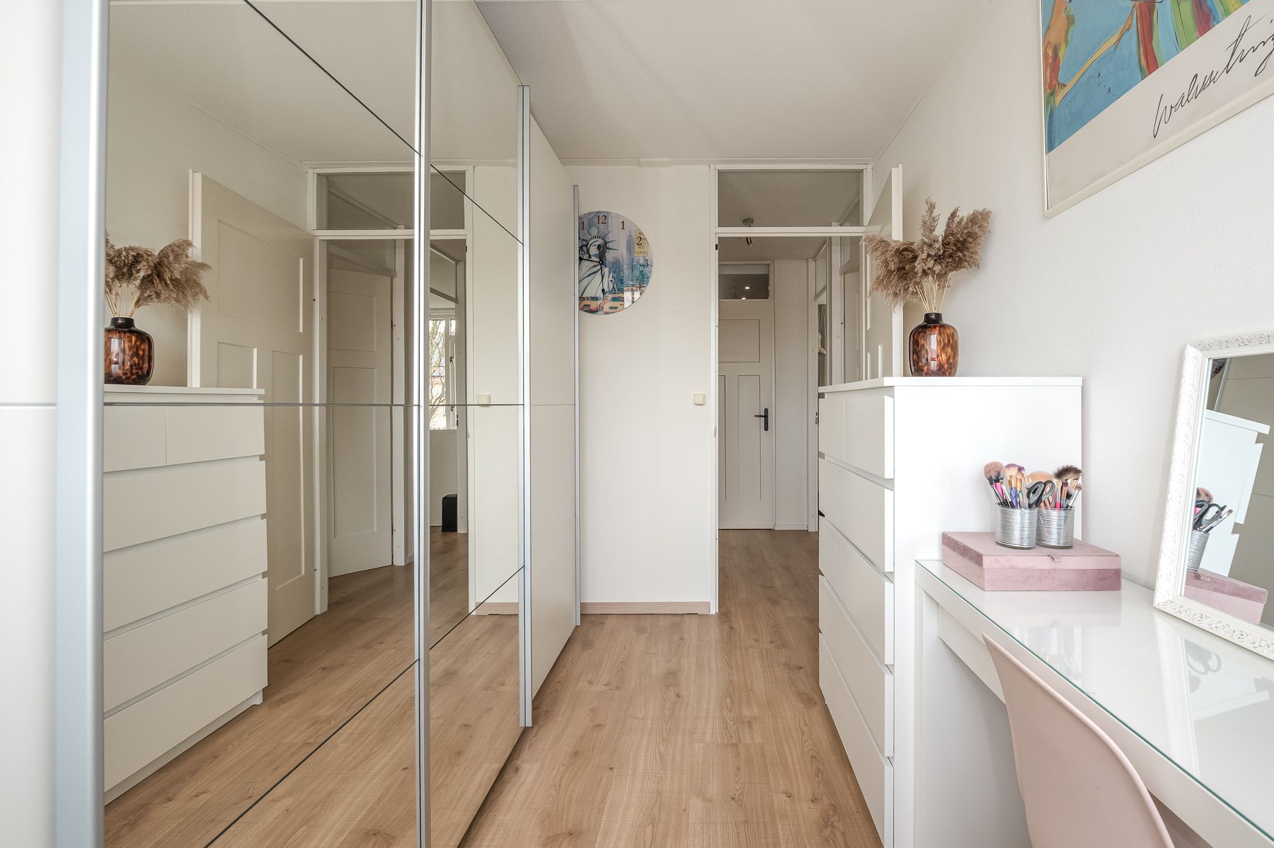 Photo 33 of Gentiaan 44