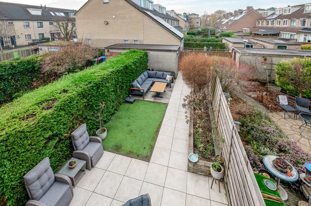 Photo 38 of Gentiaan 44