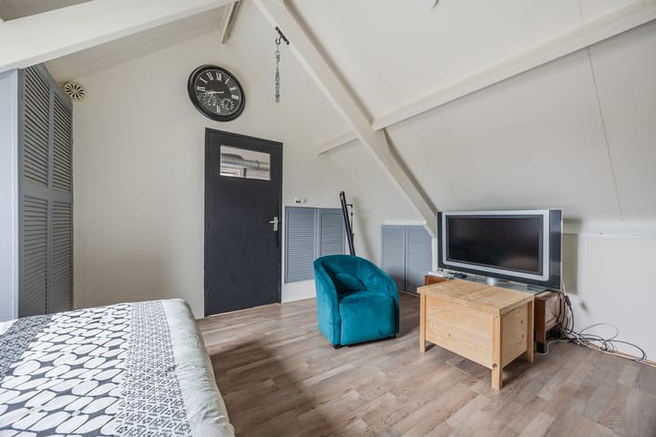 Foto 44 van Pontiaanstraat 16