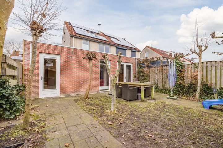 Foto 48 van Pontiaanstraat 16