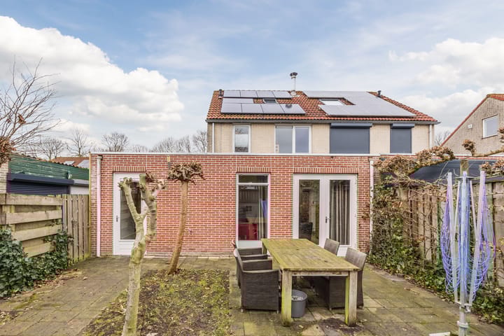 Foto 49 van Pontiaanstraat 16