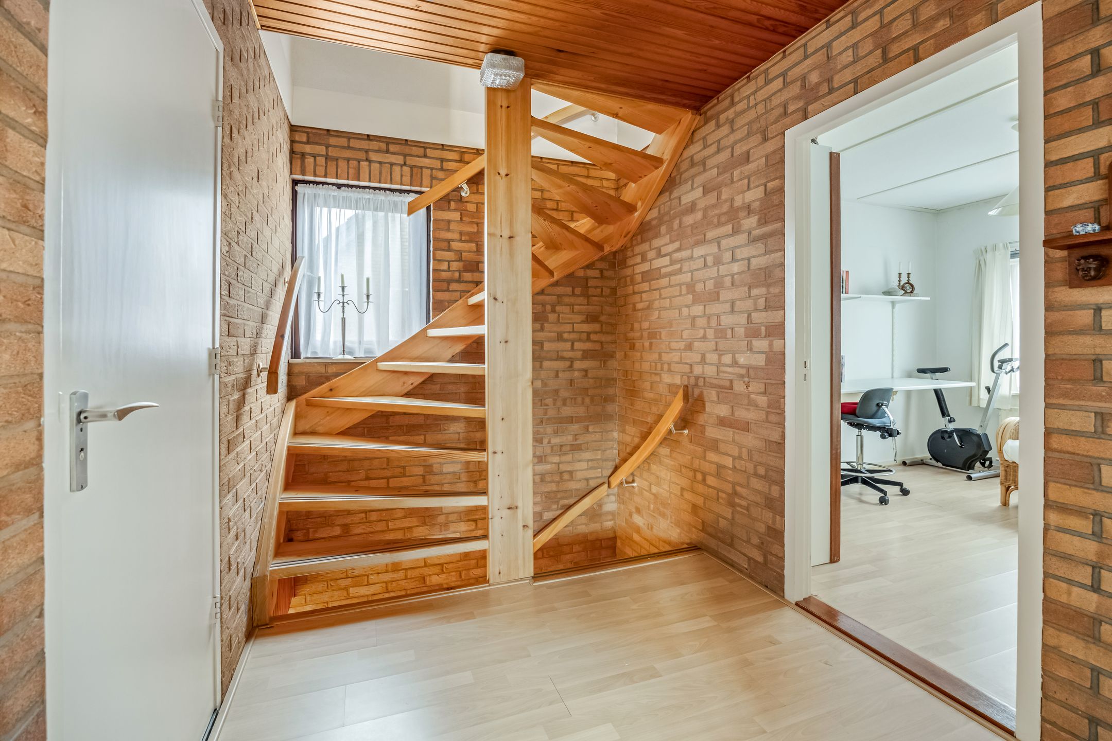 Foto 33 van Broekhuizenstraat 15