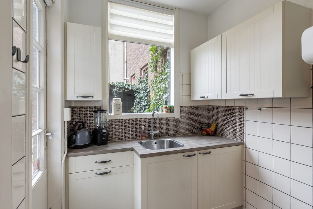 Photo 17 of Rembrandtstraat 9