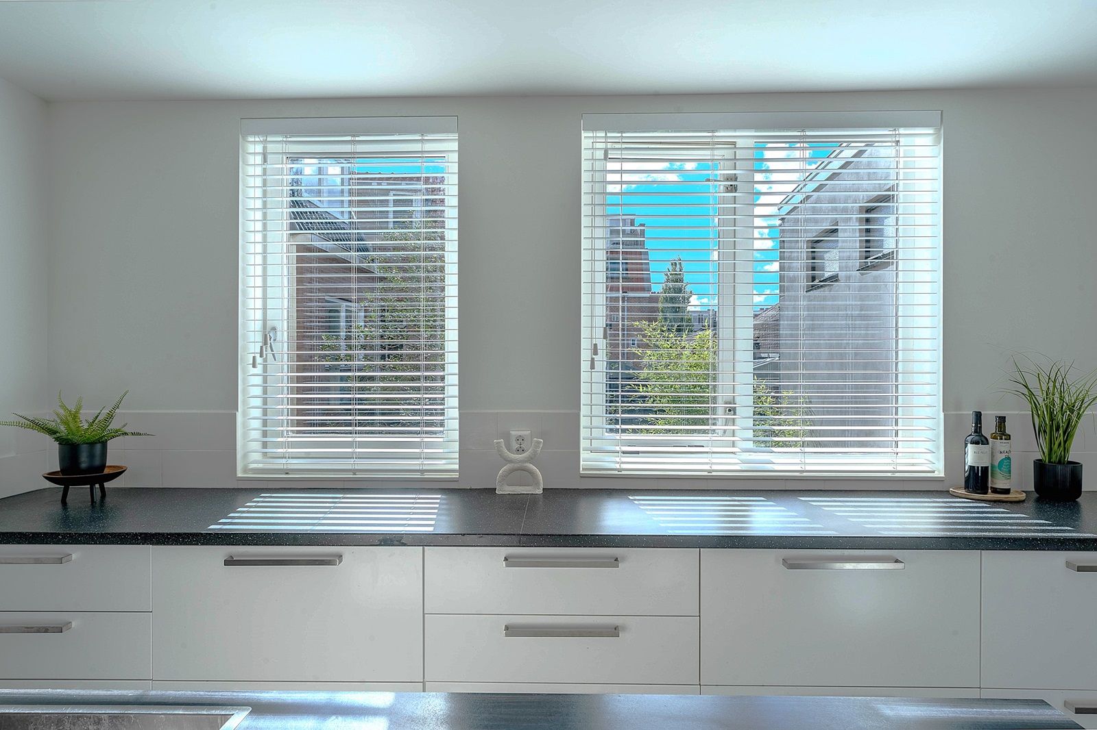 Foto 9 van Kampervest 49