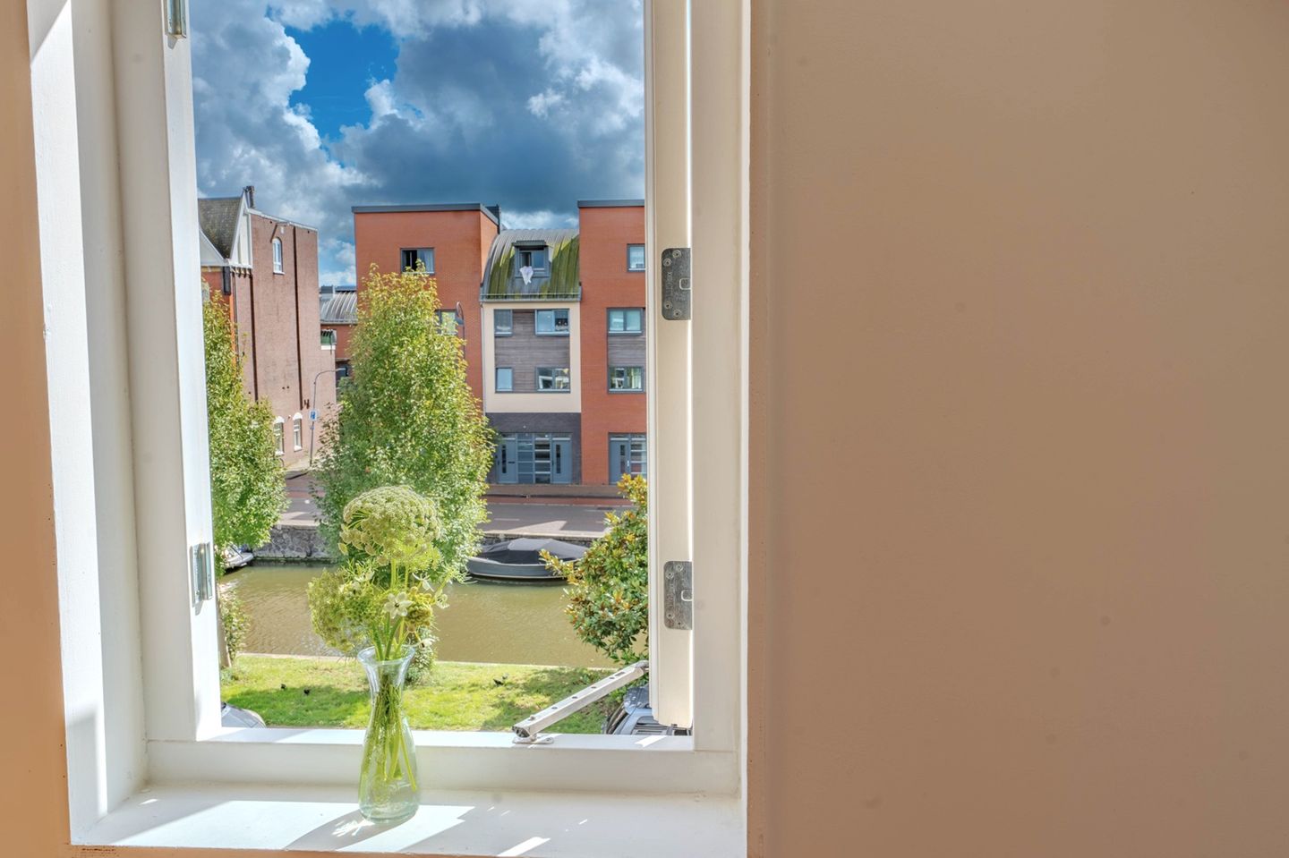 Foto 19 van Kampervest 49