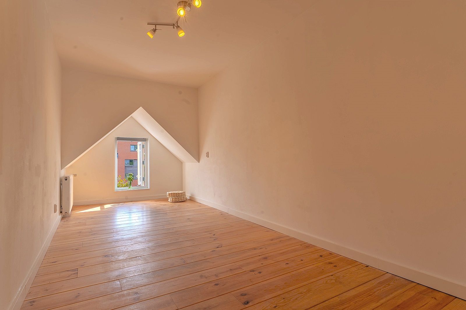 Foto 21 van Kampervest 49