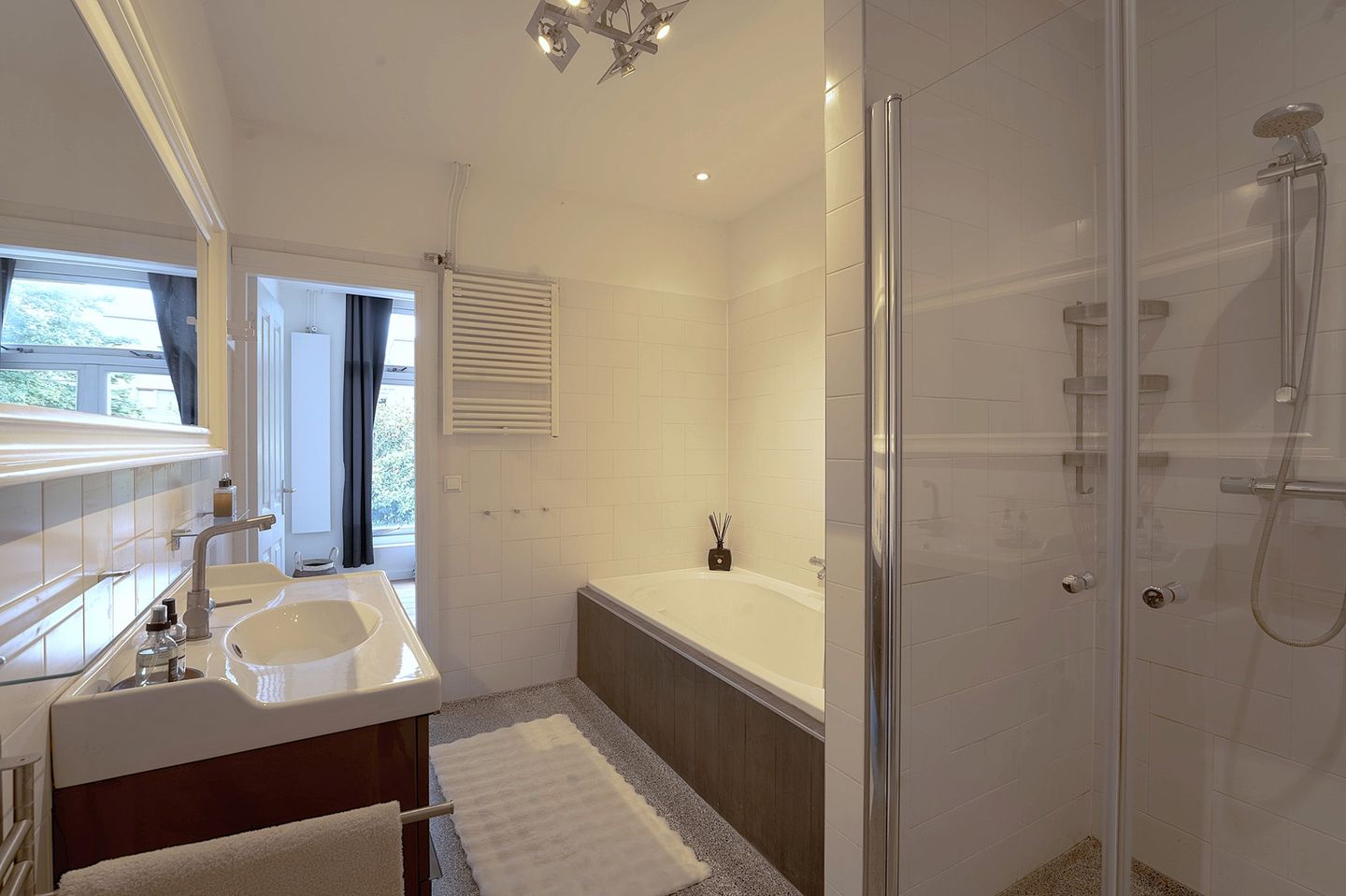 Foto 25 van Kampervest 49