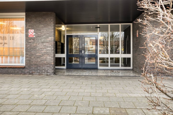 Foto 6 van Willem-Alexanderplein 2-03