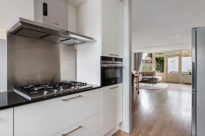 Photo 11 of Alpenstraat 78