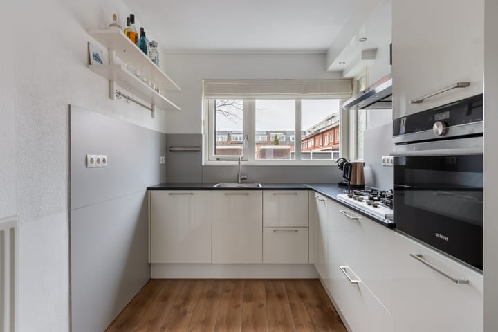 Photo 9 of Alpenstraat 78