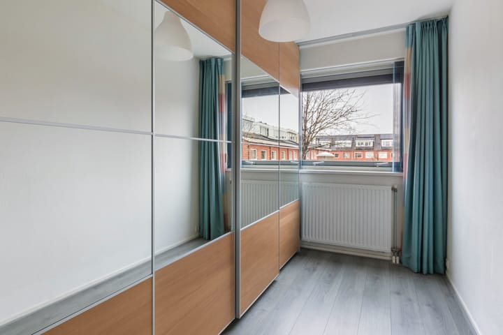 Photo 21 of Alpenstraat 78