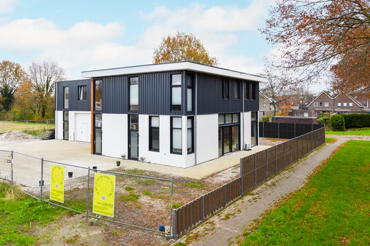 Gezelweg 2, Zeewolde