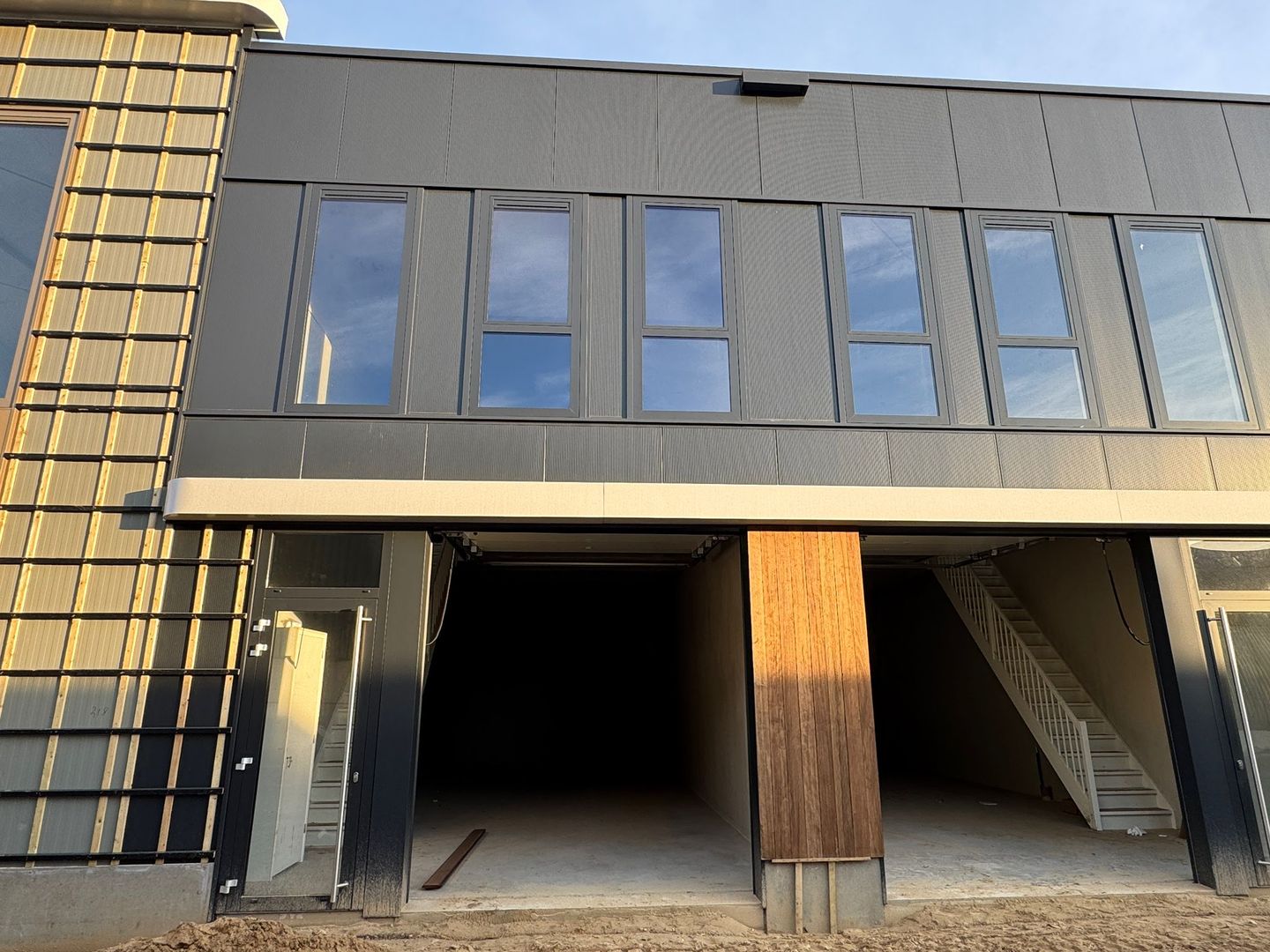 Bekijk foto 2 van Kruisbroeksestraat 18-18