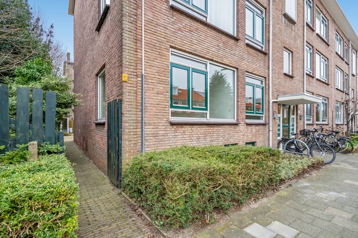 Photo 18 of Queridostraat 61