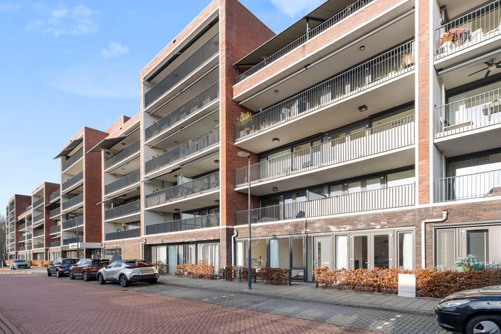 1e Melmseweg 83 main image