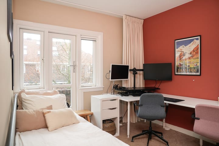 Photo 31 of Taalstraat 48