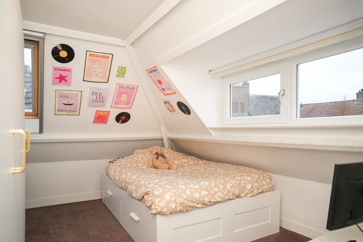 Photo 35 of Taalstraat 48