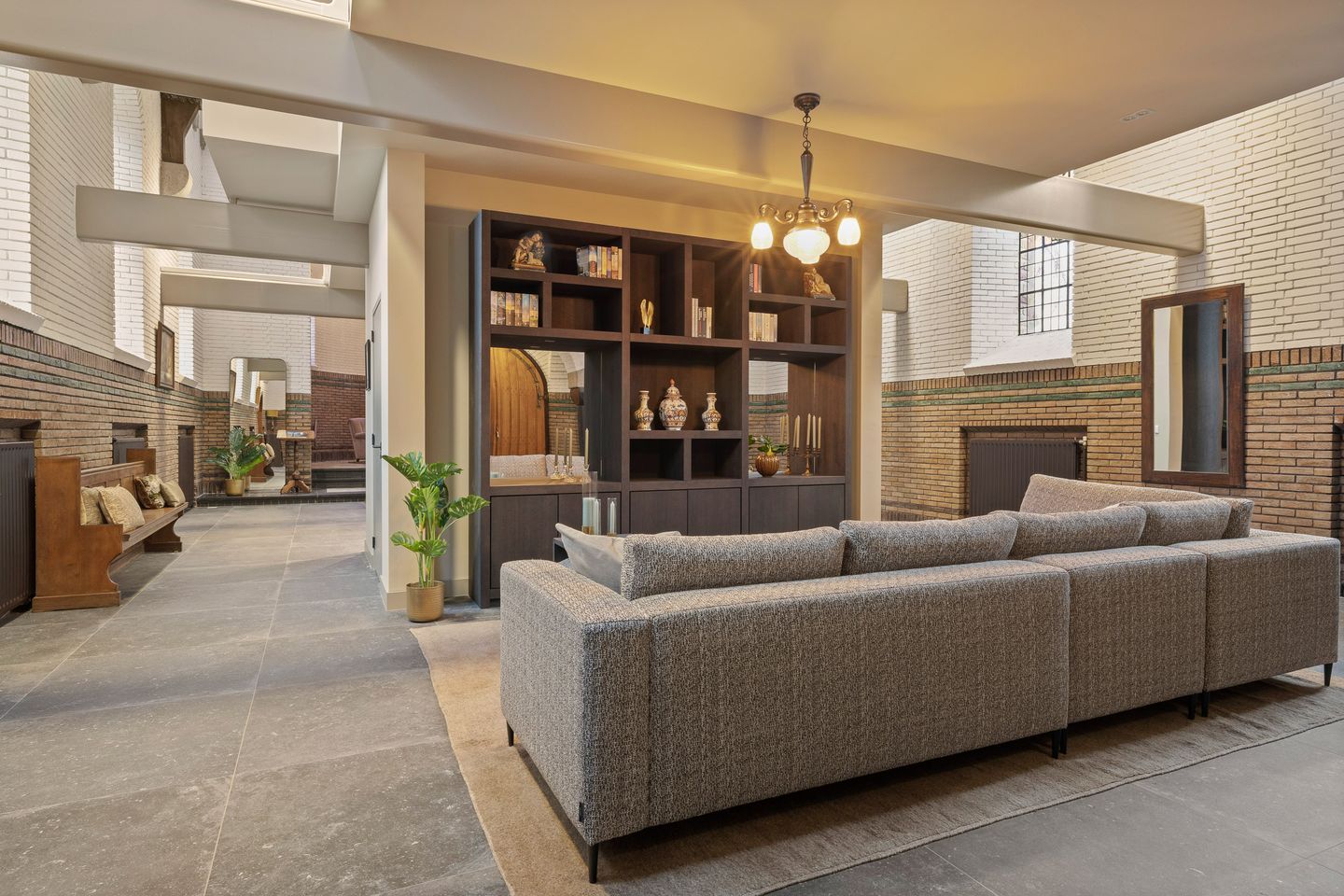 Photo 10 of Burgtstraat 18