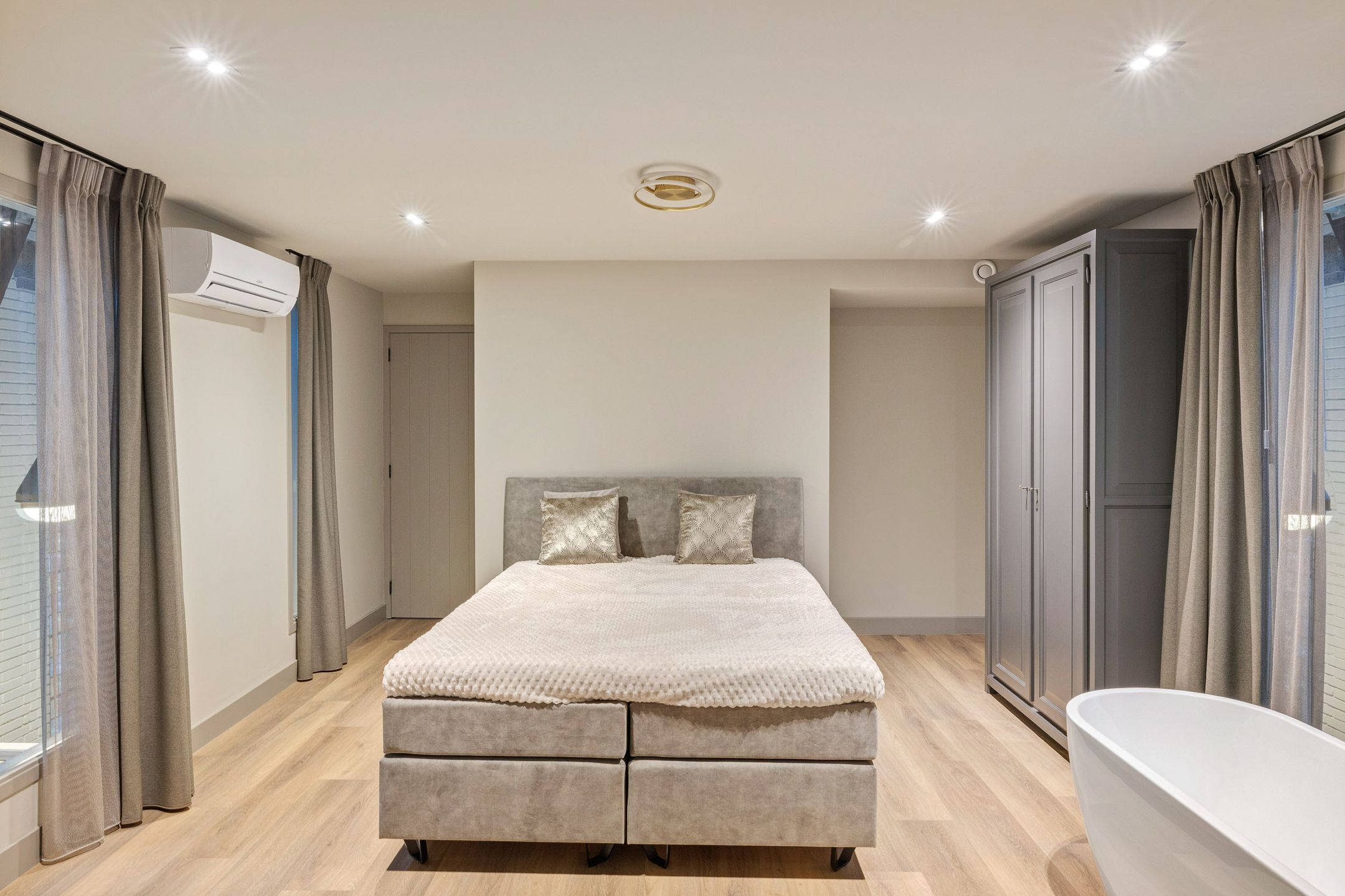 Photo 39 of Burgtstraat 18