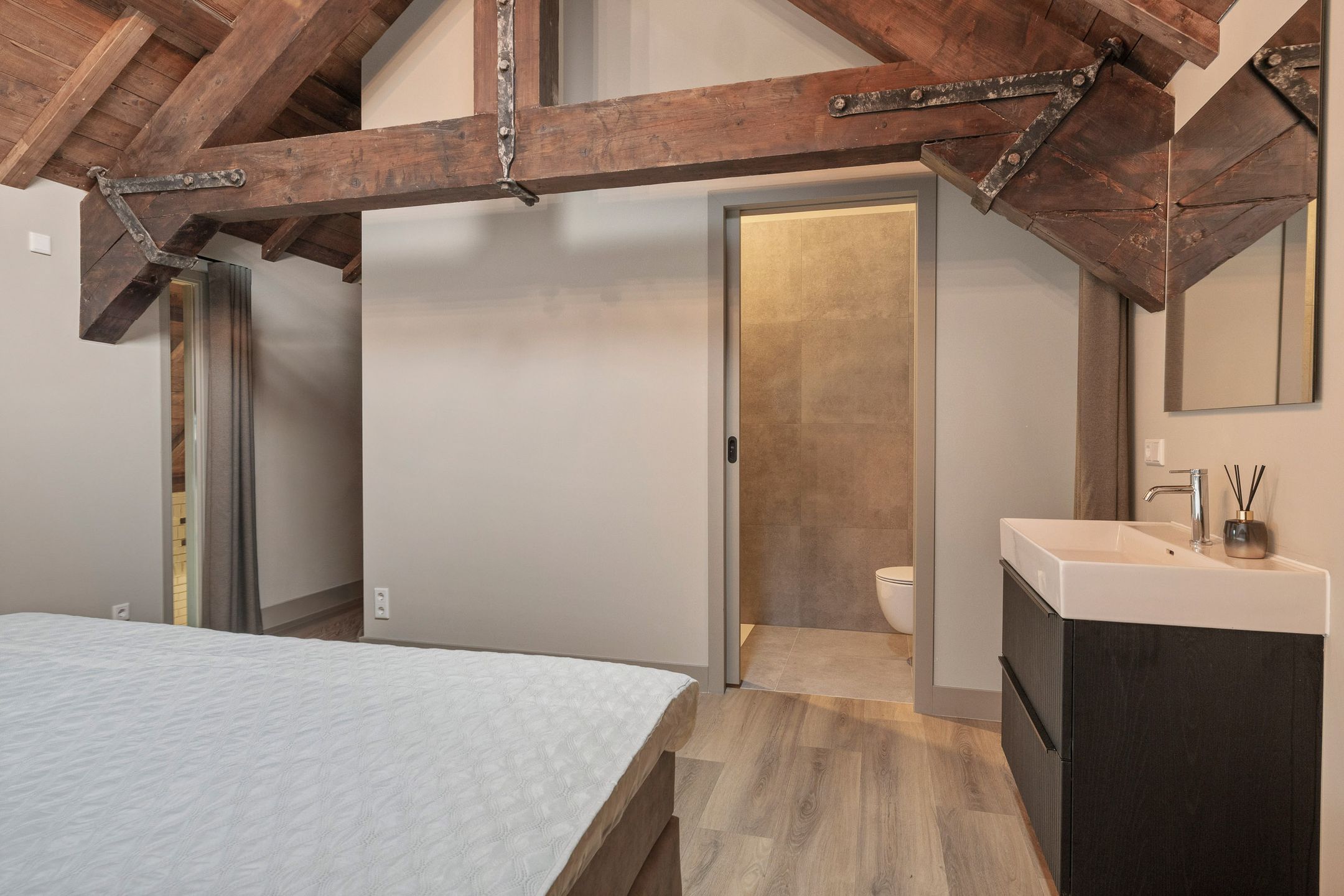 Photo 48 of Burgtstraat 18