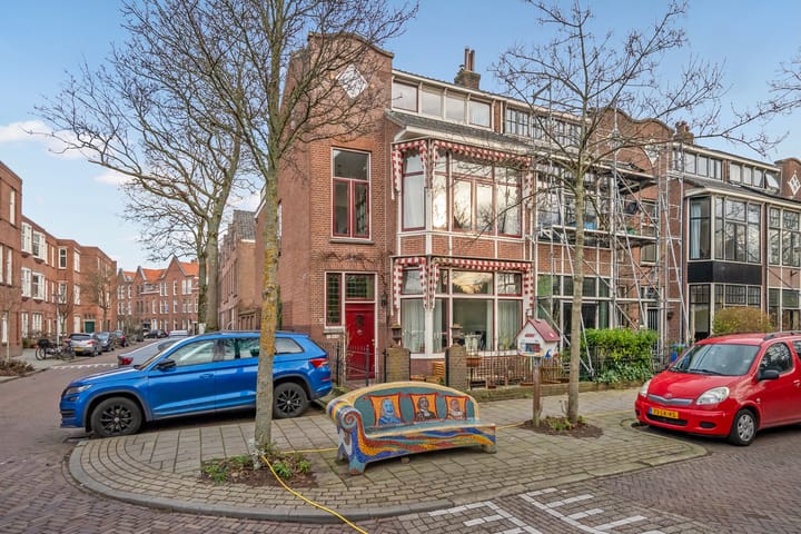 Maerten Trompstraat 18