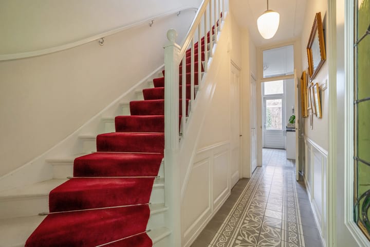 Foto 5 van Maerten Trompstraat 18