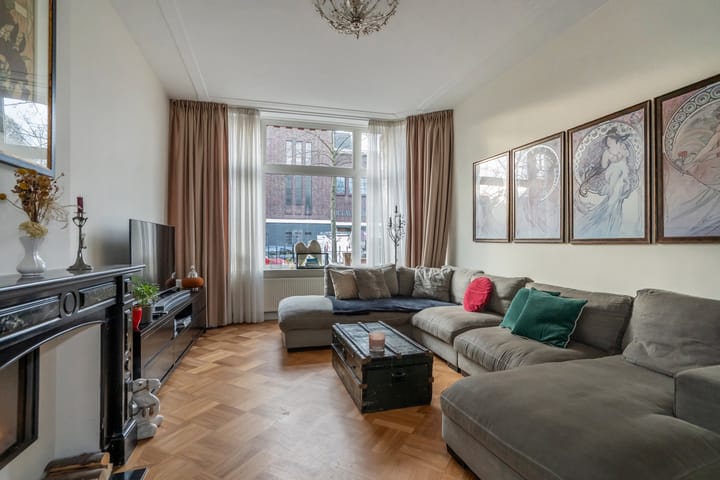 Foto 8 van Maerten Trompstraat 18