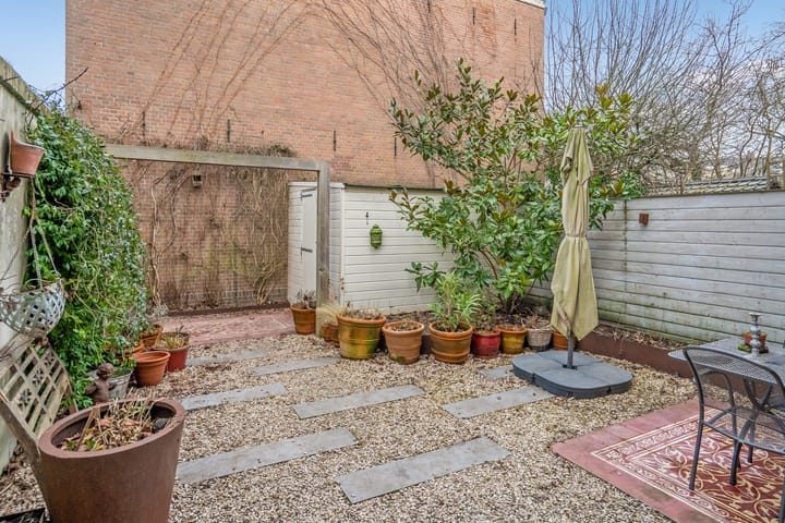 Foto 20 van Maerten Trompstraat 18