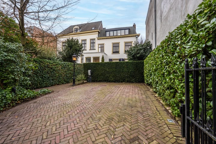 Foto 8 van St. Agnietenstraat 15