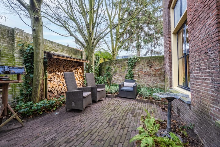 Foto 42 van St. Agnietenstraat 15