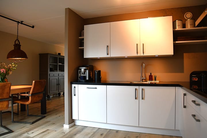 Foto 14 van Tjibbe van den Bergstraat 19