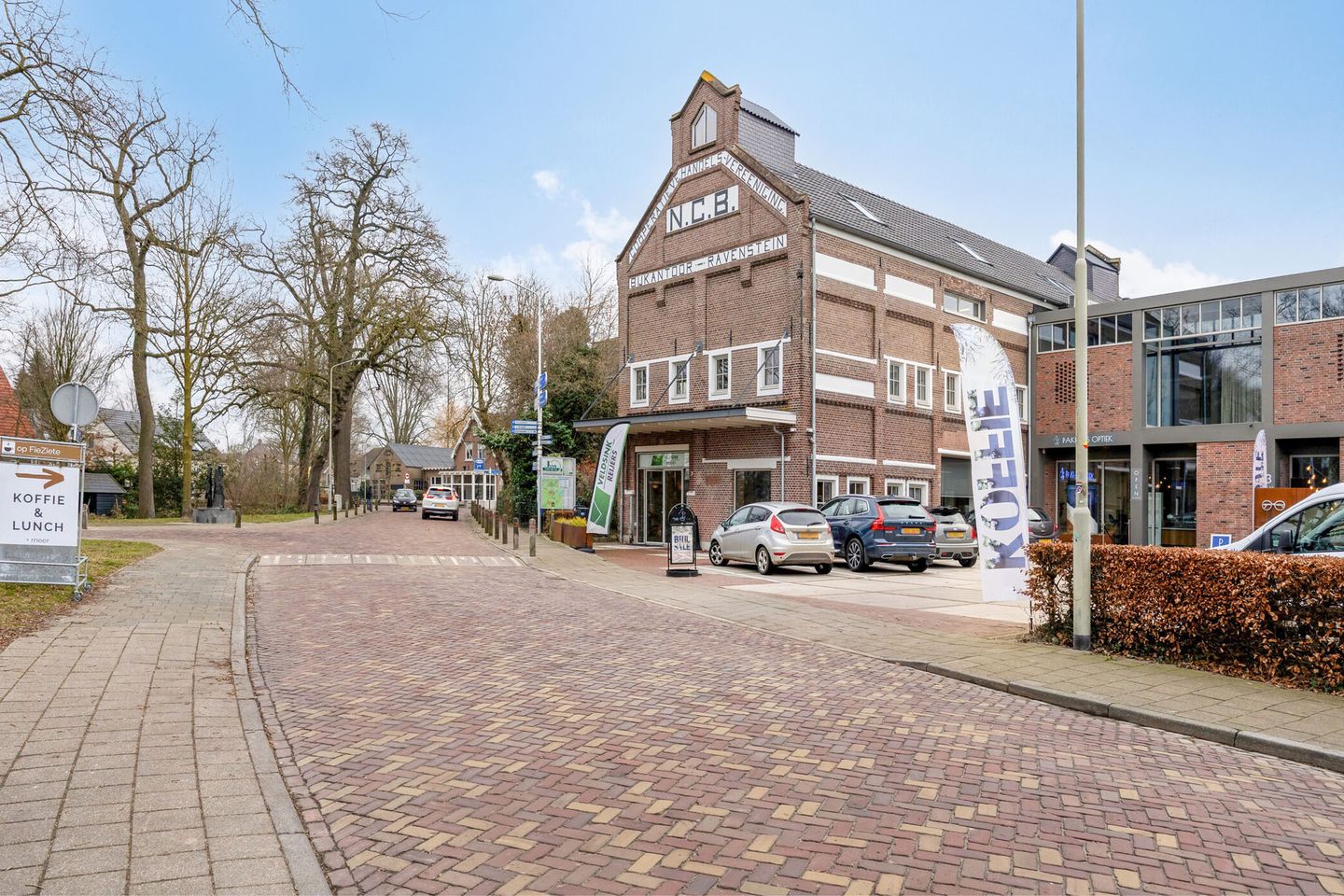 Bekijk foto 3 van Mgr. Zwijsenstraat 1-B