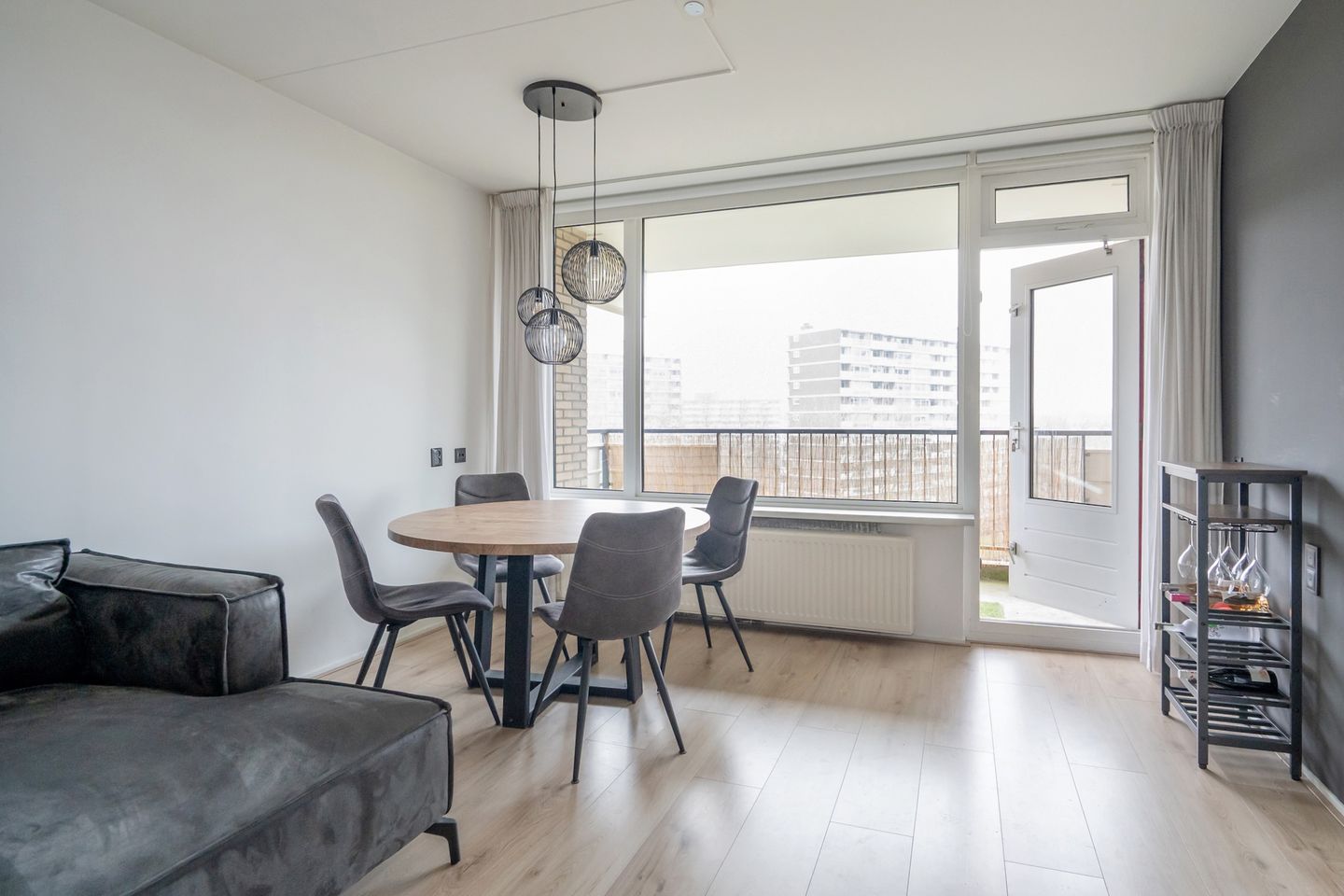 Foto 10 van Hammarskjöldlaan 293