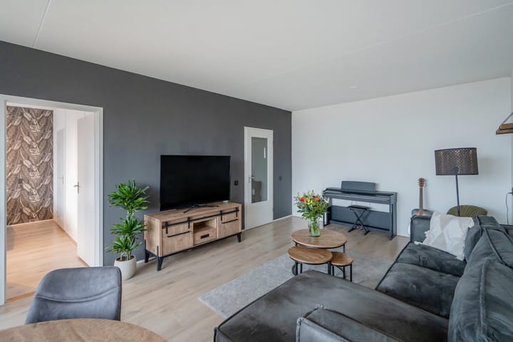 Foto 15 van Hammarskjöldlaan 293