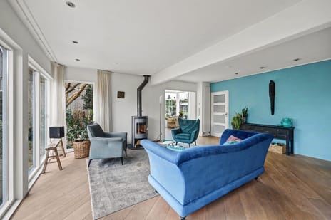 Overgouw 103 secondary image